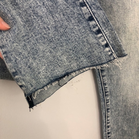 Vigoss Miley Pop Crop Denim Jeans Size 28 Light Wash Raw Hem - Picture 8 of 14